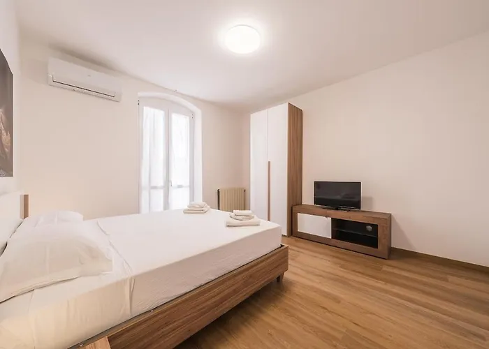 Apartment 20 Minuti A Piedi Dalla Stazione *